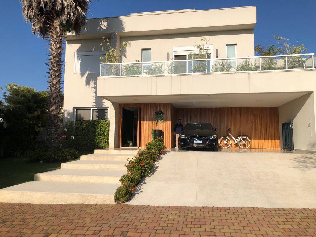 #52 - Casa para Venda em Santana de Parnaíba - SP