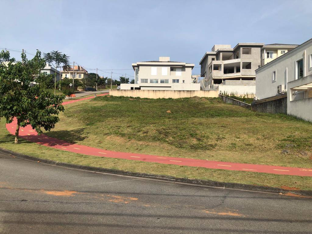 #100 - Área para Venda em Jandira - SP