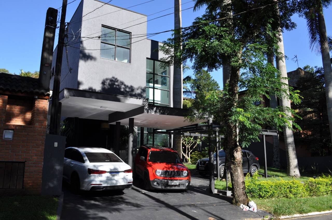 #166 - Casa para Venda em Cotia - SP