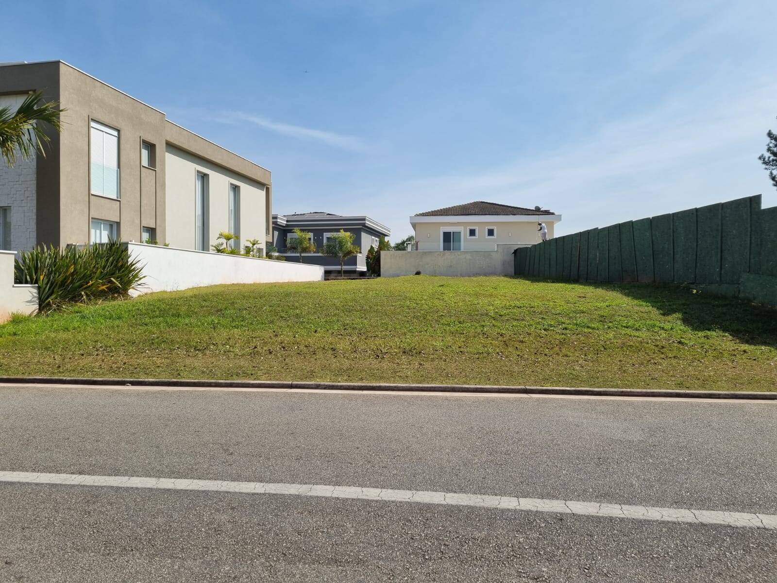 #190 - Terreno em condomínio para Venda em Santana de Parnaíba - SP