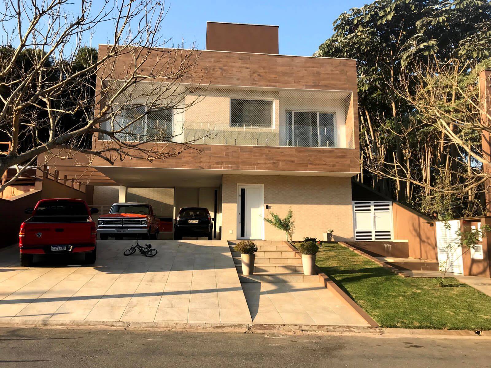 #208 - Casa para Venda em Cotia - SP
