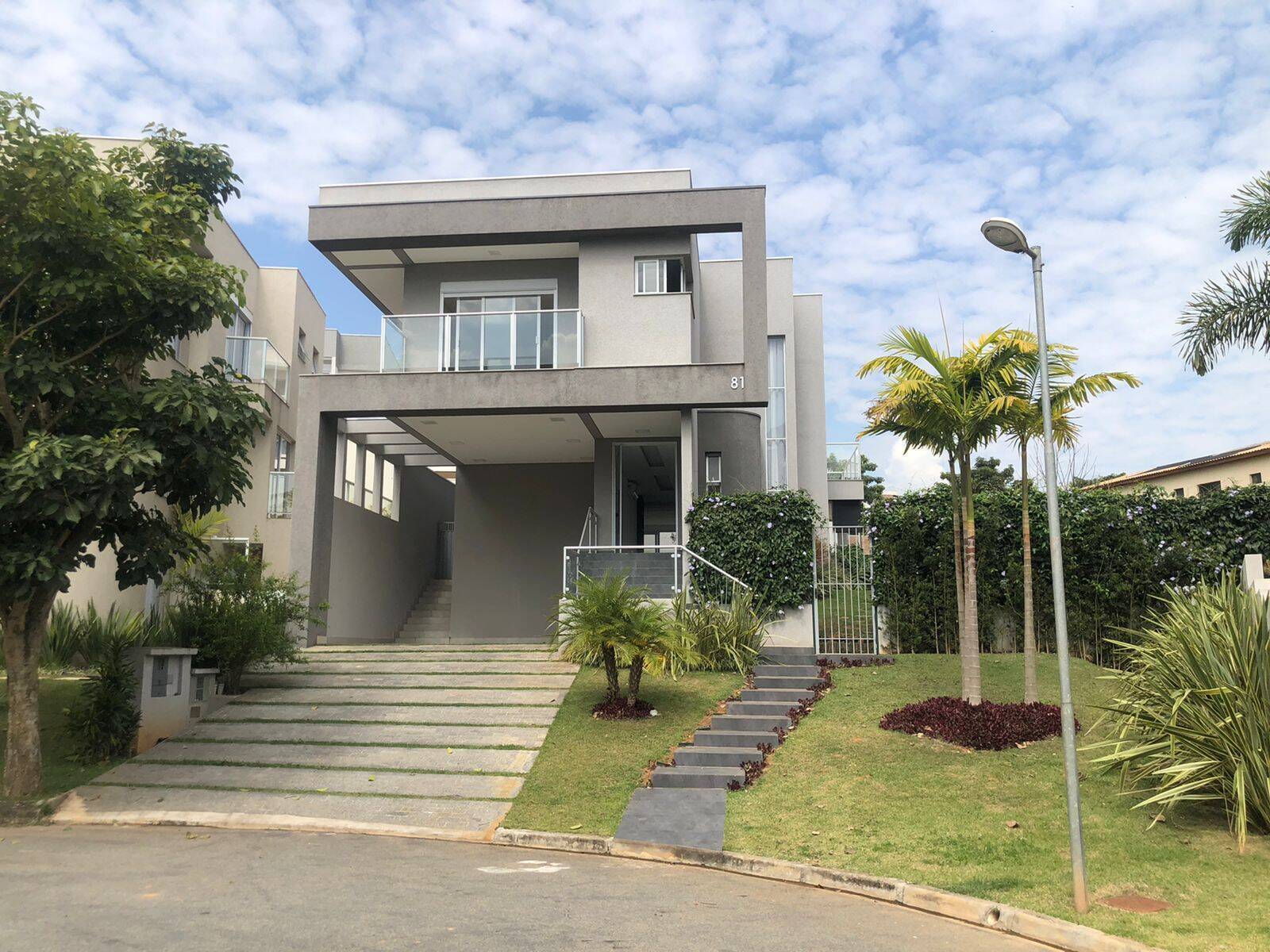 #212 - Casa em condomínio para Venda em Cotia - SP