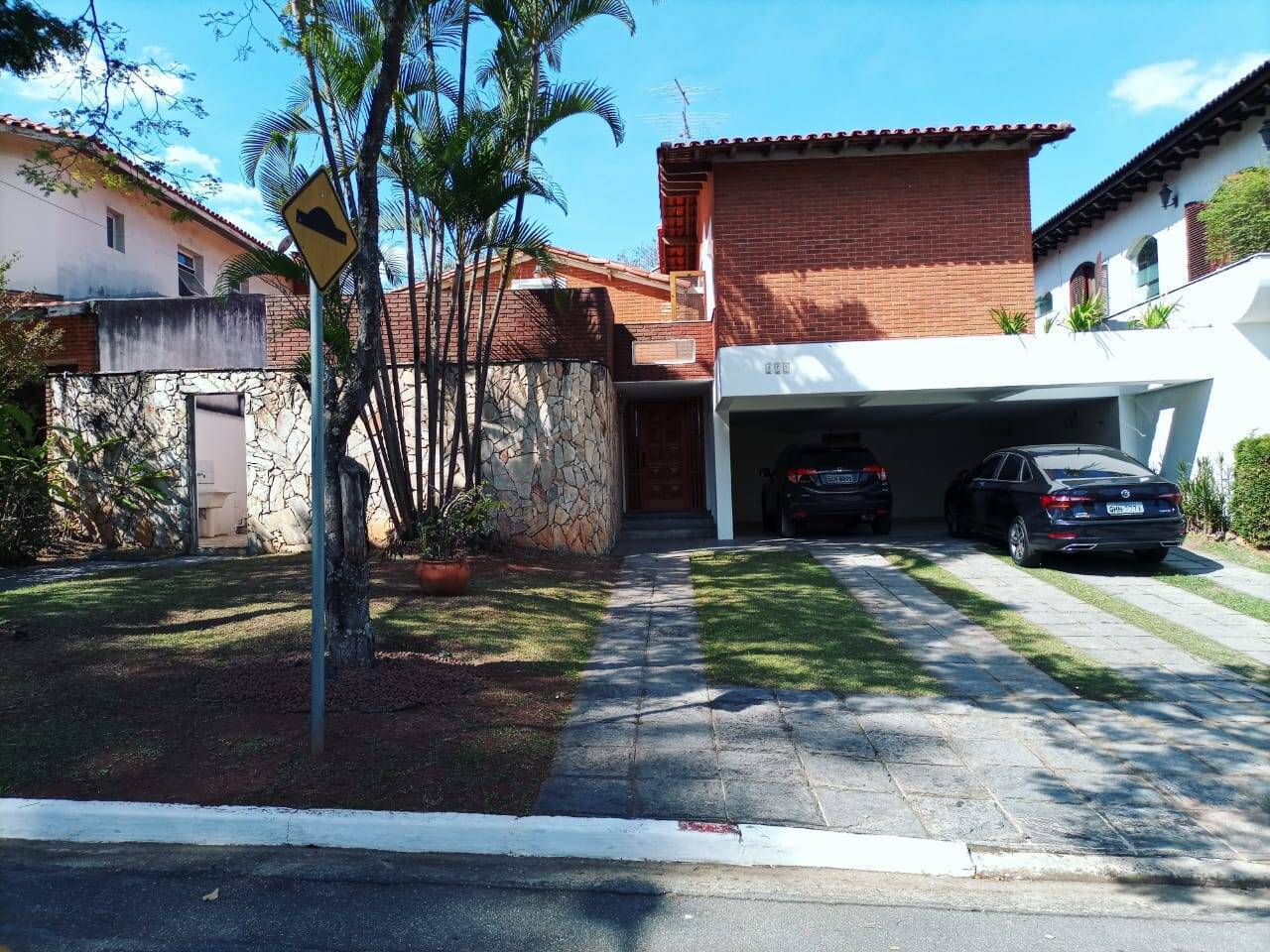 #238 - Casa em condomínio para Venda em Santana de Parnaíba - SP