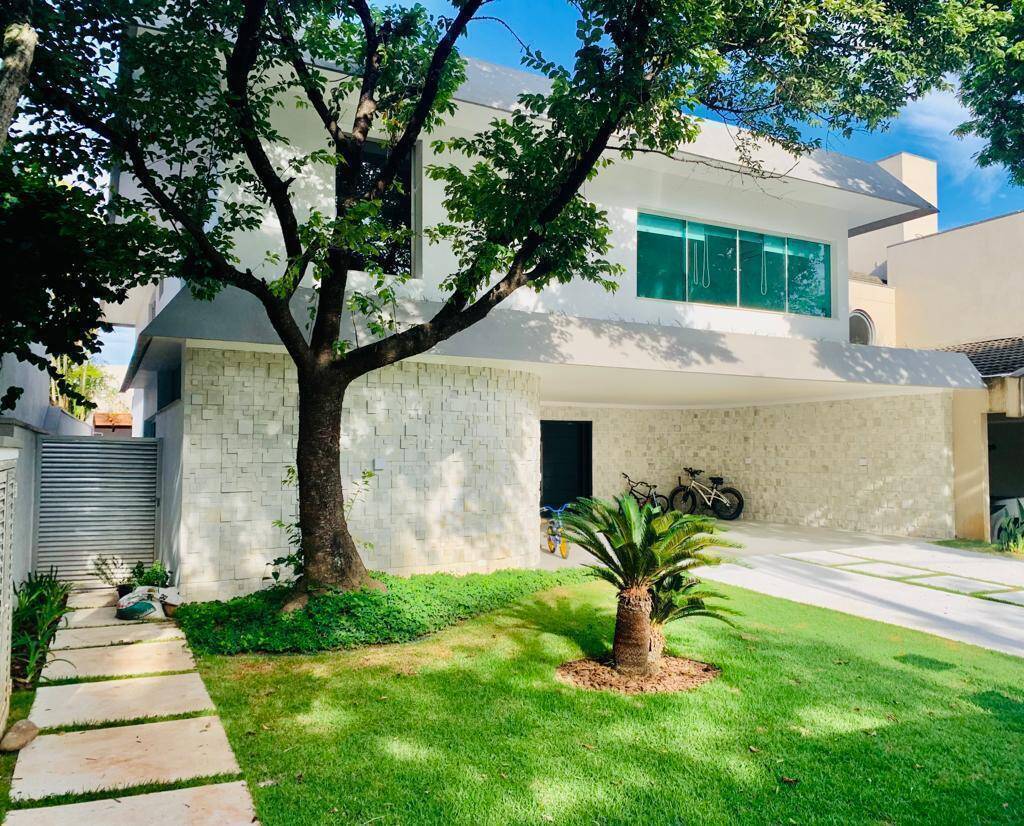 #248 - Casa para Venda em Santana de Parnaíba - SP