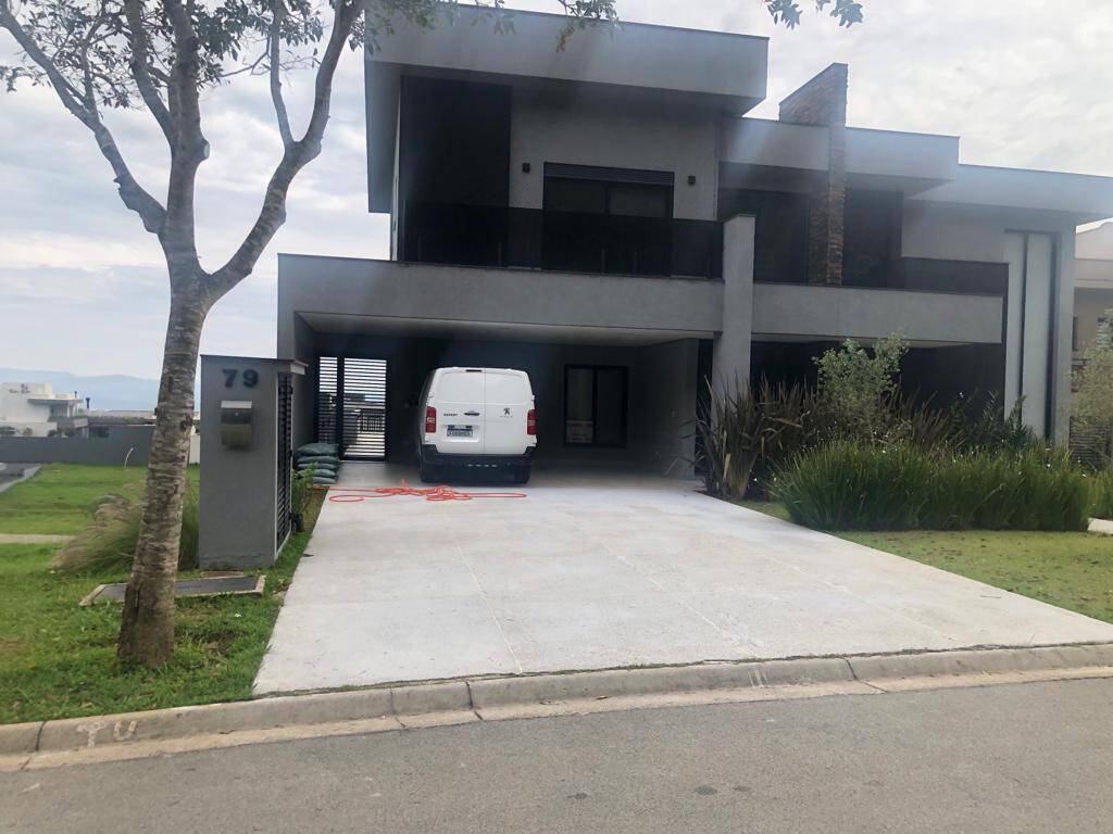 #292 - Casa para Venda em Santana de Parnaíba - SP