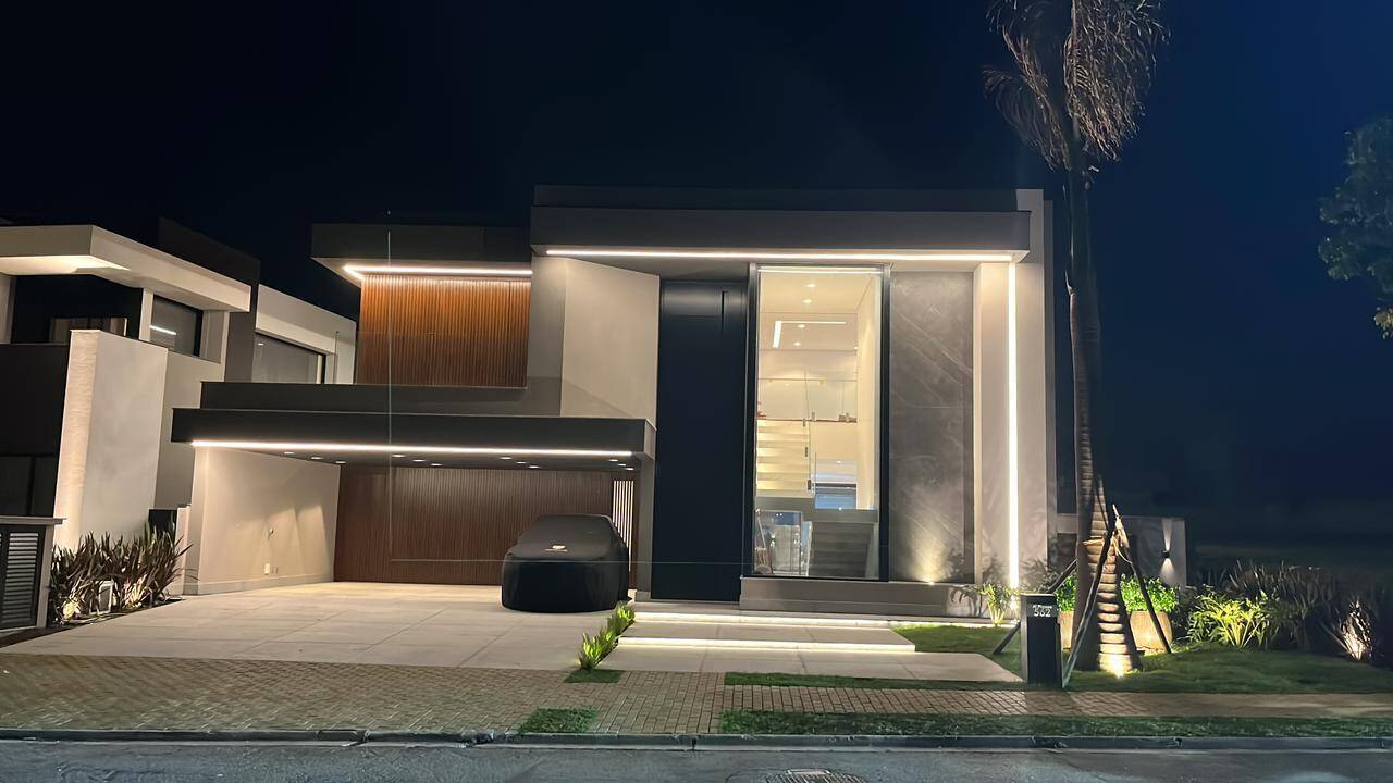 #336 - Casa para Venda em Santana de Parnaíba - SP