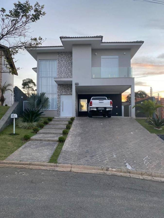 #377 - Casa em condomínio para Venda em Vargem Grande Paulista - SP