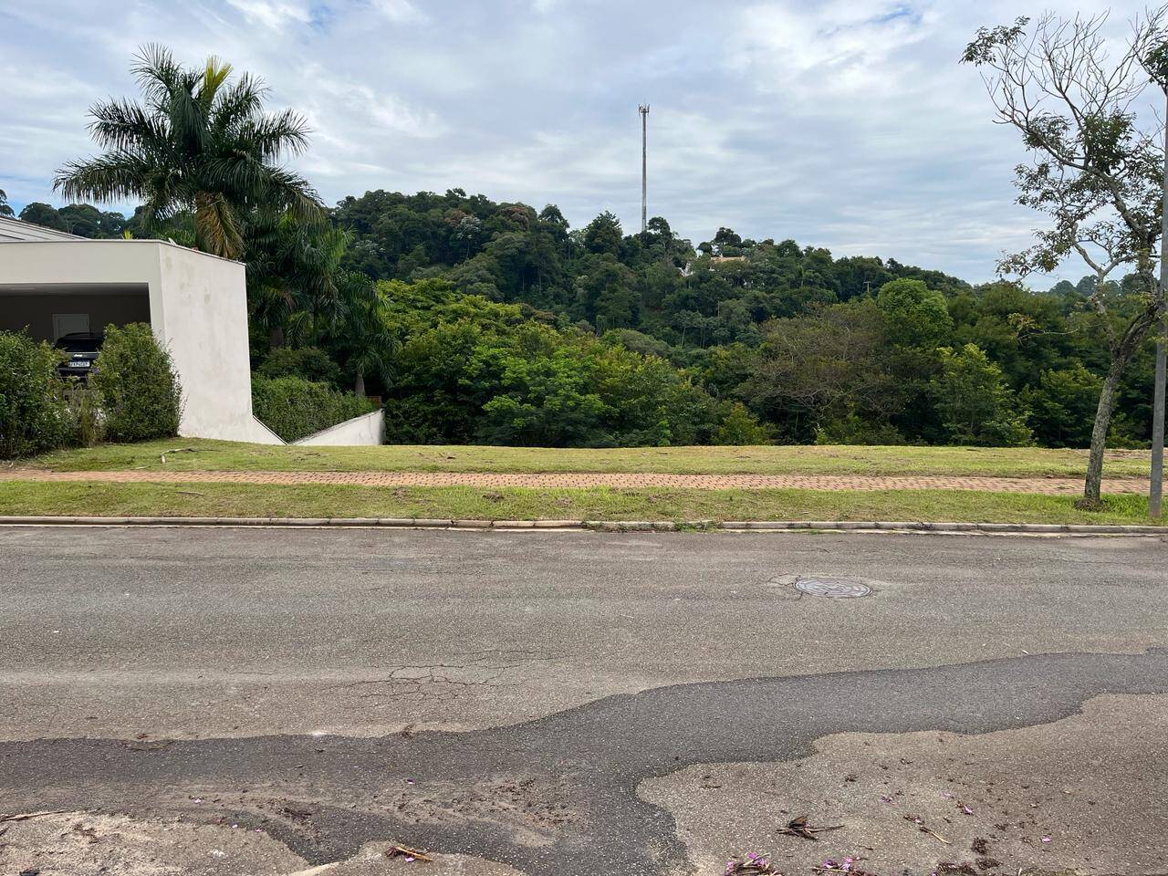 #411 - Terreno em condomínio para Venda em Santana de Parnaíba - SP