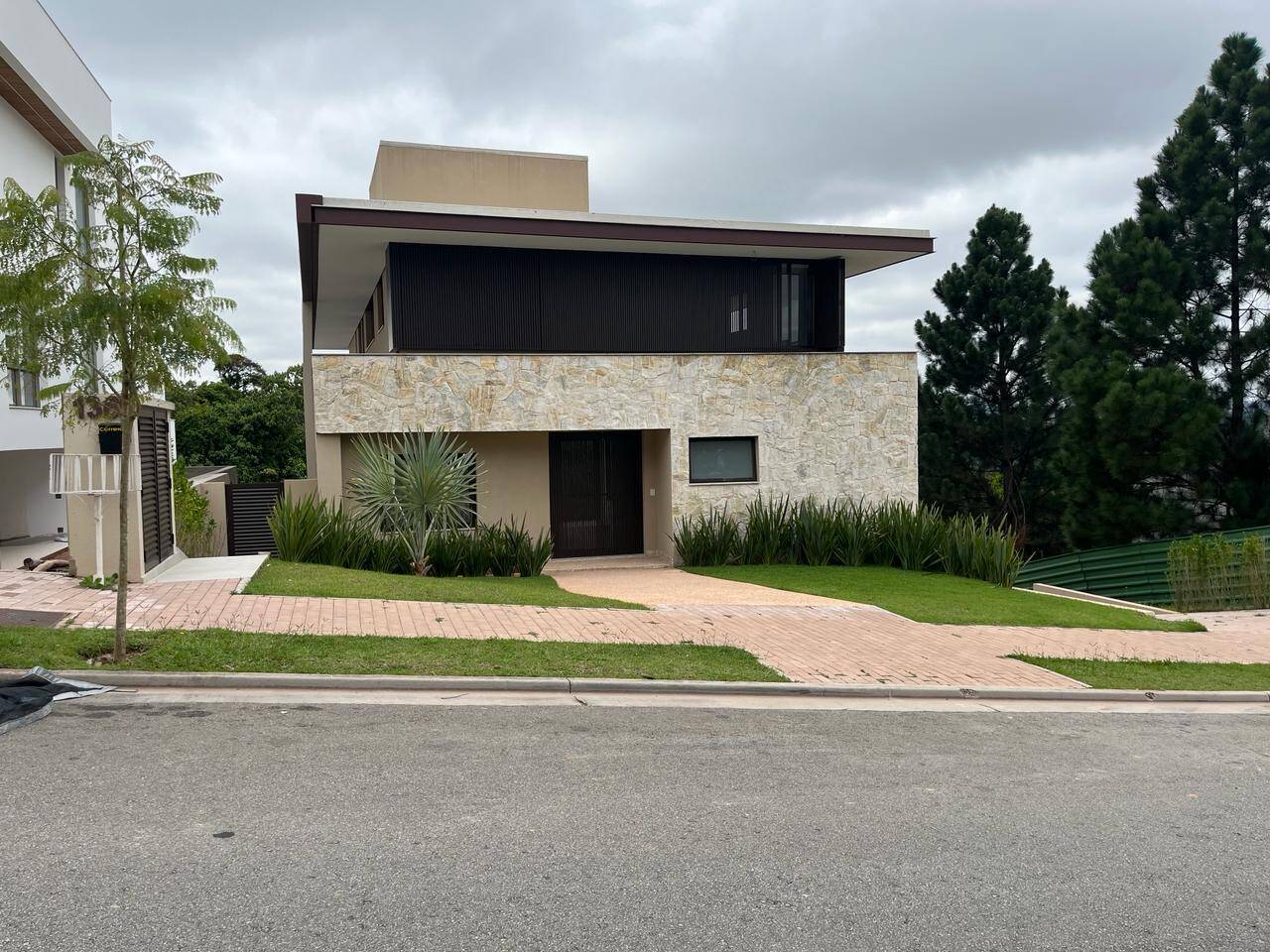 #437 - Casa em condomínio para Venda em Carapicuíba - SP