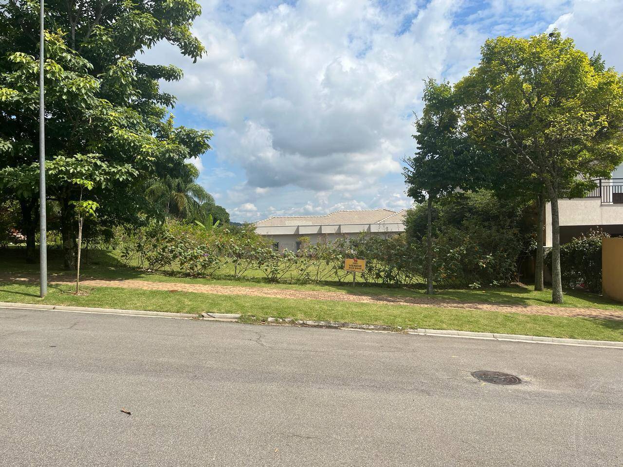 #472 - Terreno em condomínio para Venda em Santana de Parnaíba - SP