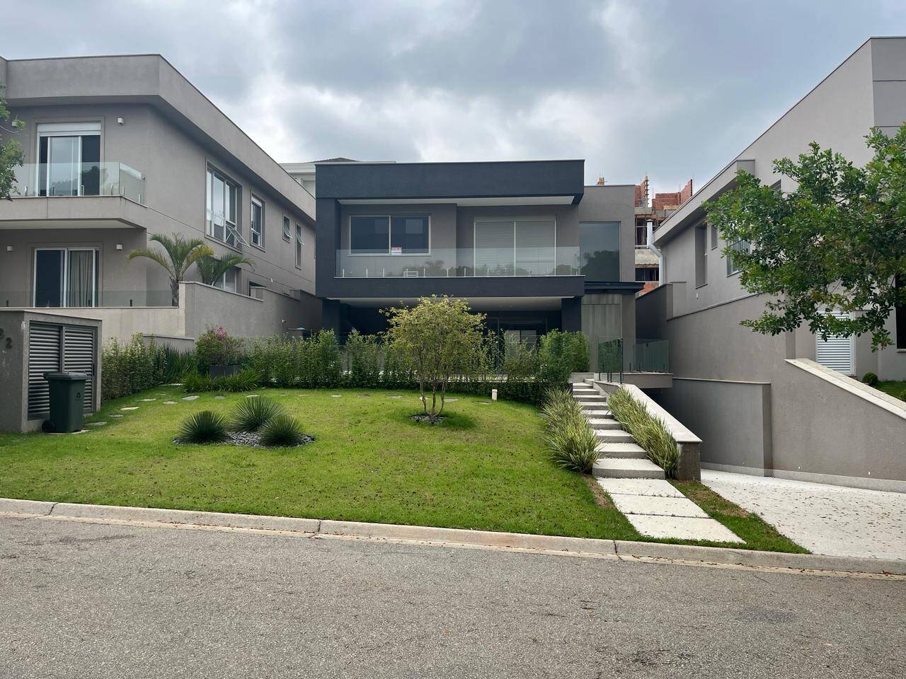 #483 - Casa em condomínio para Venda em Santana de Parnaíba - SP