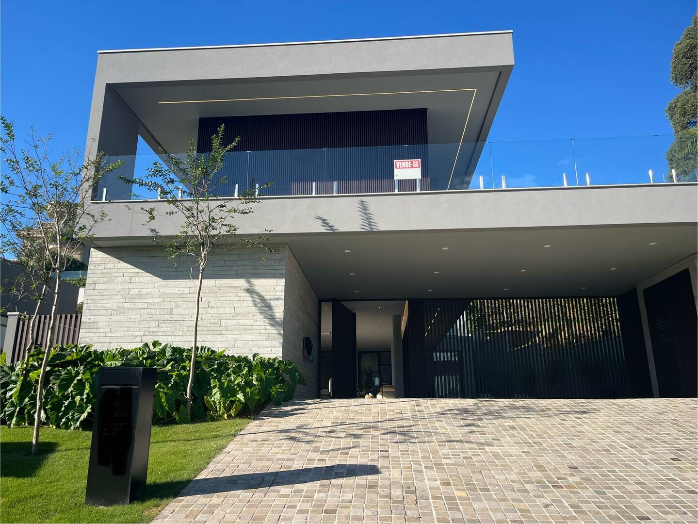 #545 - Casa em condomínio para Venda em Barueri - SP