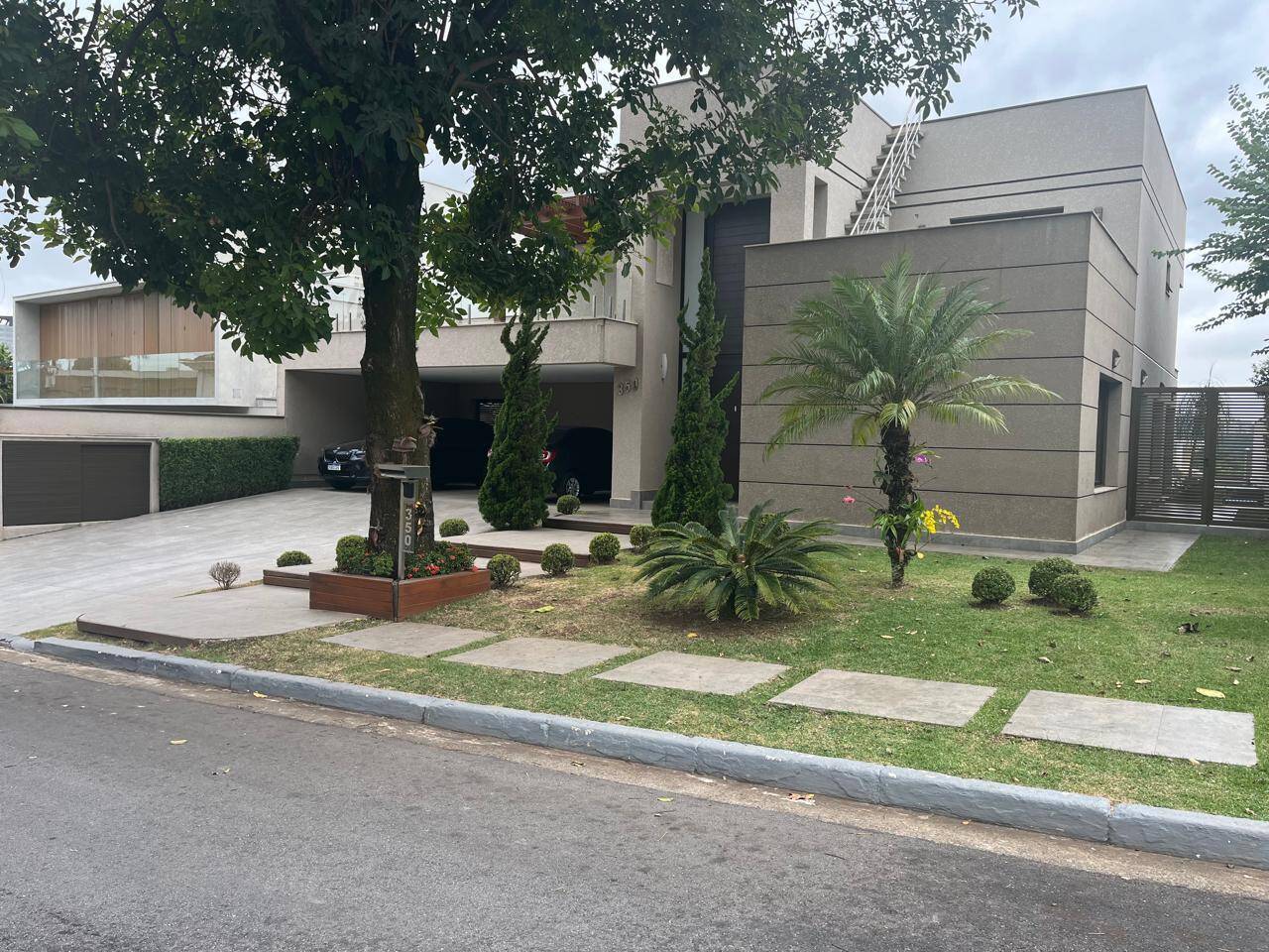 #557 - Casa em condomínio para Venda em Barueri - SP