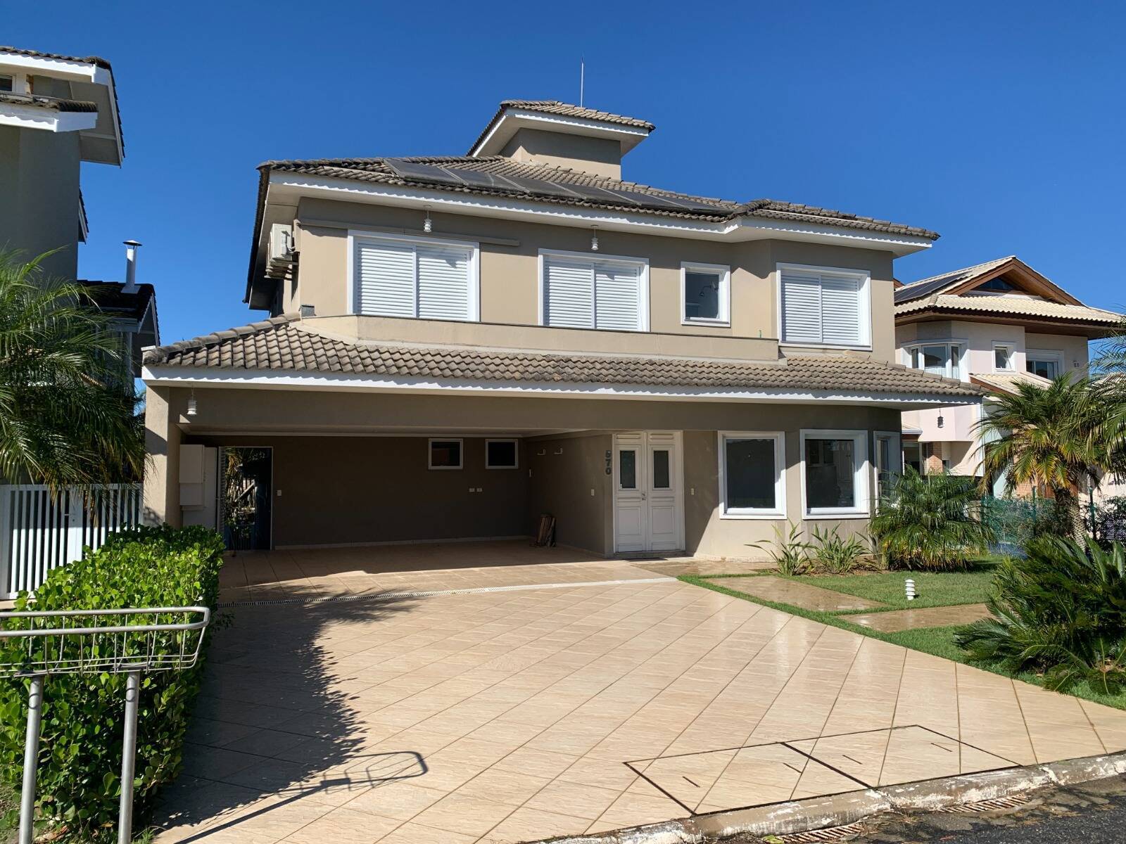 #582 - Casa em condomínio para Venda em Barueri - SP