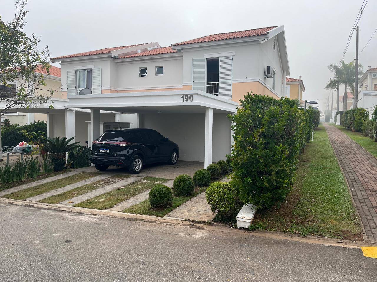 #588 - Casa em condomínio para Venda em Santana de Parnaíba - SP