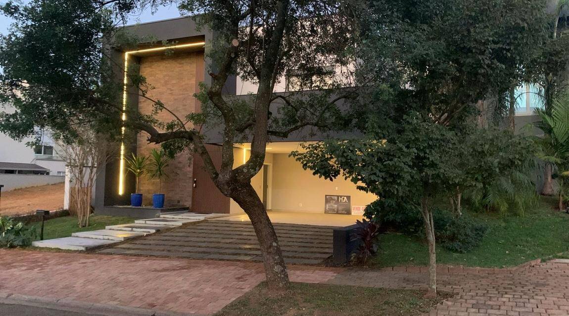 #576 - Casa em condomínio para Venda em Santana de Parnaíba - SP
