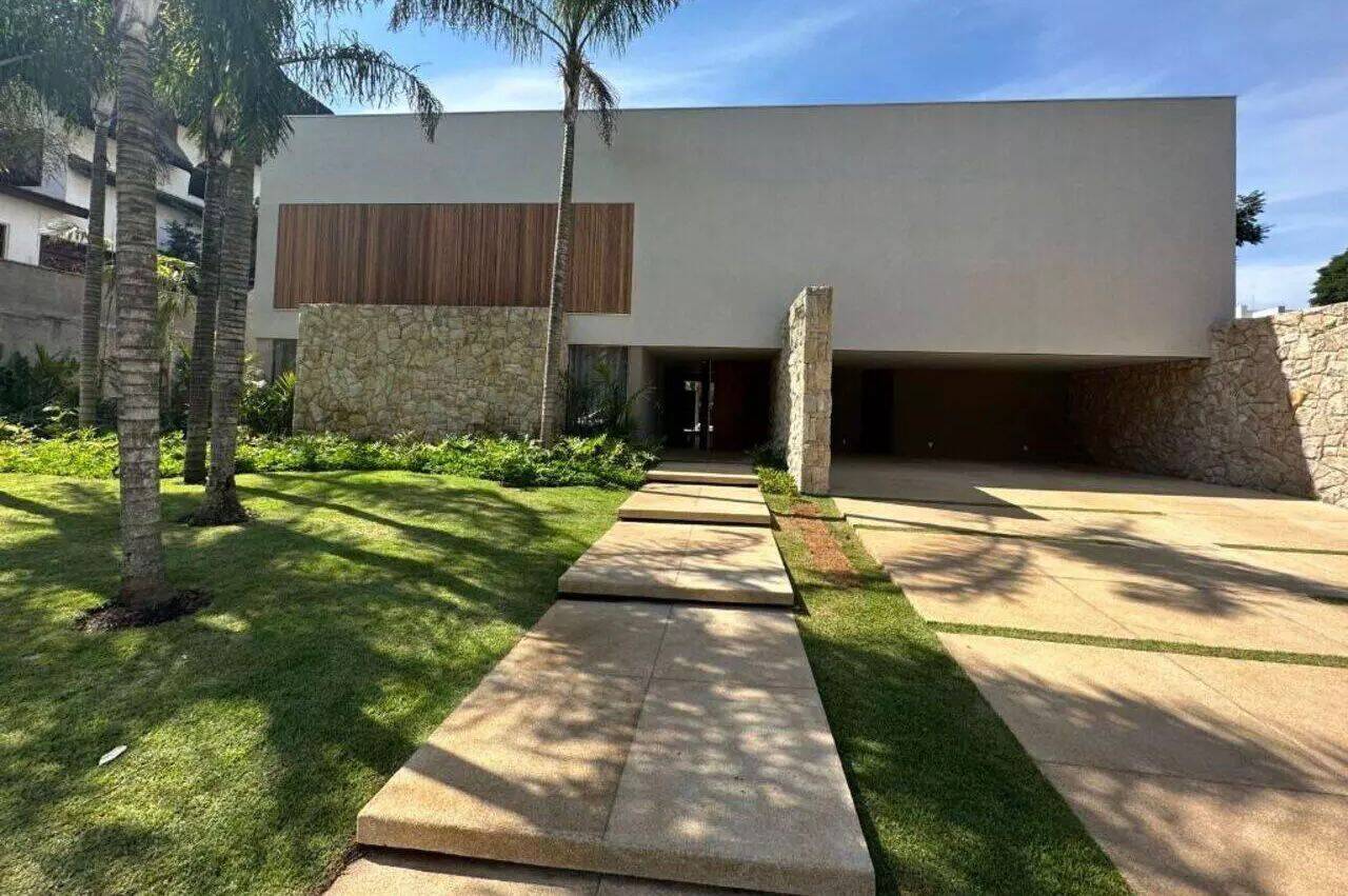 #593 - Casa em condomínio para Venda em Barueri - SP