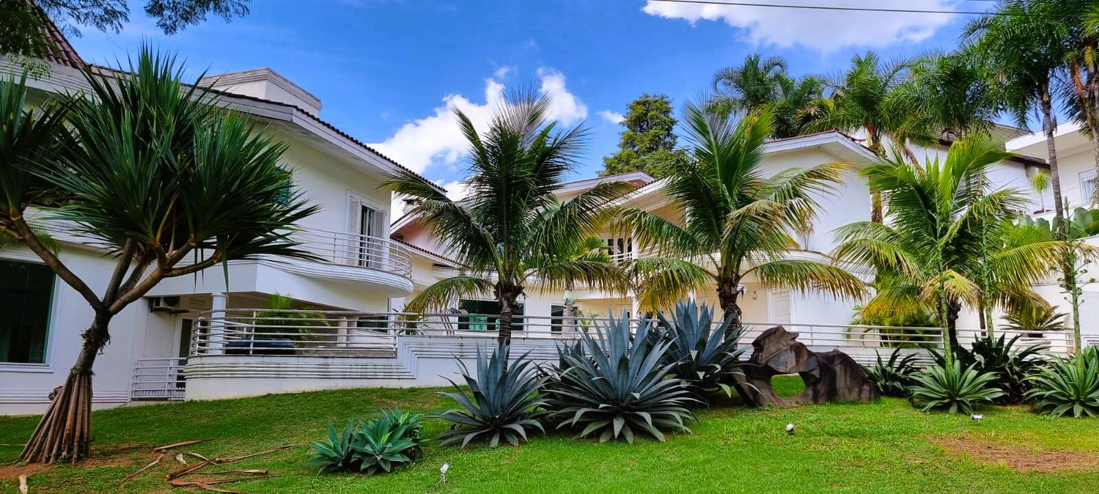 #637 - Casa em condomínio para Venda em Santana de Parnaíba - SP