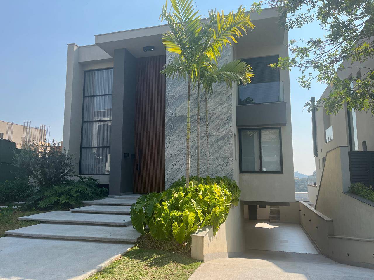 #657 - Casa em condomínio para Venda em Santana de Parnaíba - SP