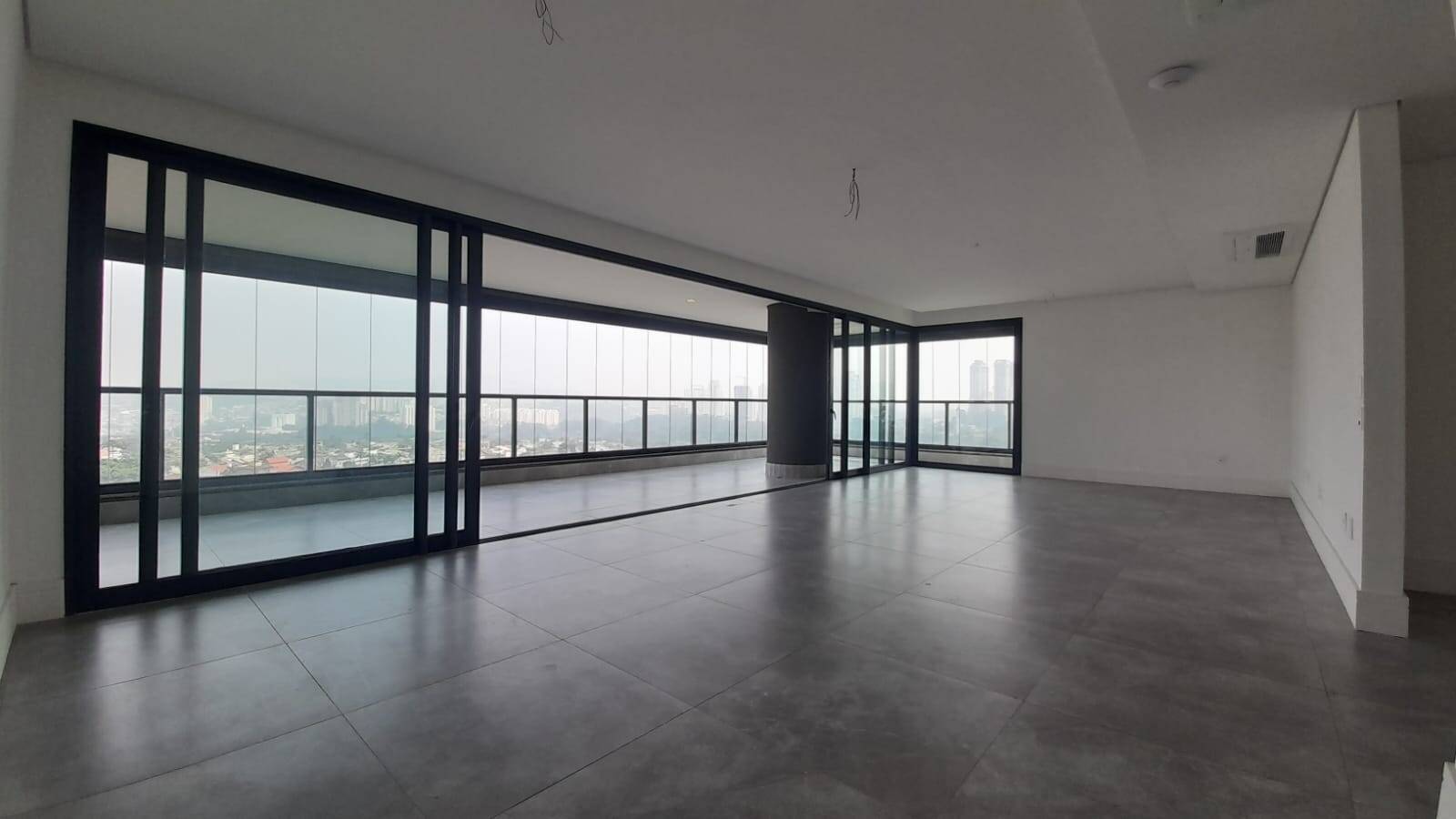 #678 - Apartamento para Venda em Barueri - SP