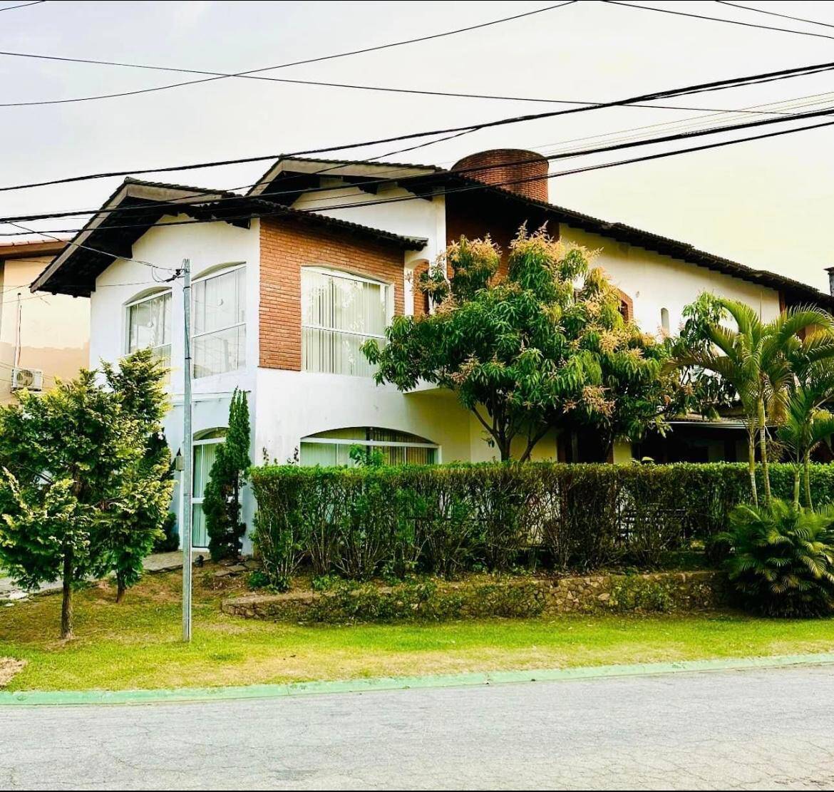 #684 - Casa em condomínio para Venda em Santana de Parnaíba - SP