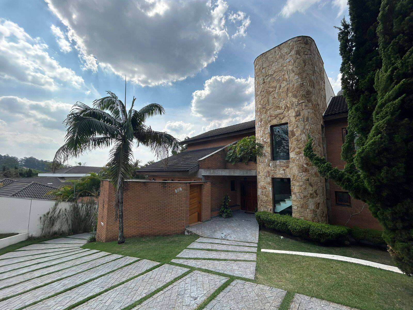 #720 - Casa em condomínio para Venda em Barueri - SP