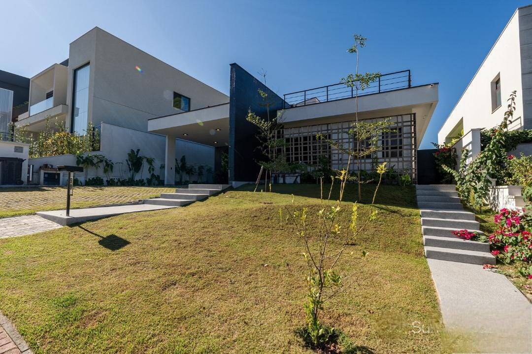 #734 - Casa em condomínio para Venda em Santana de Parnaíba - SP