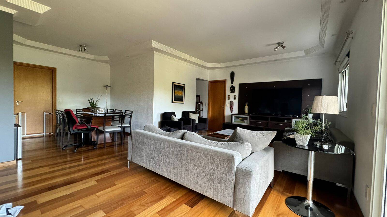 #745 - Apartamento para Venda em Santana de Parnaíba - SP