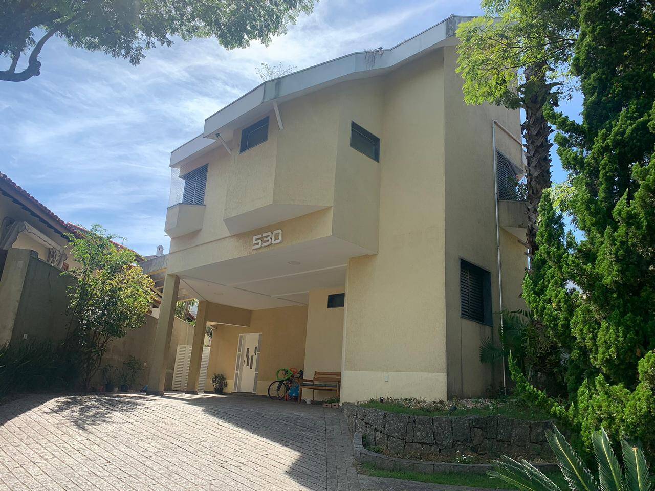#768 - Casa em condomínio para Venda em Santana de Parnaíba - SP