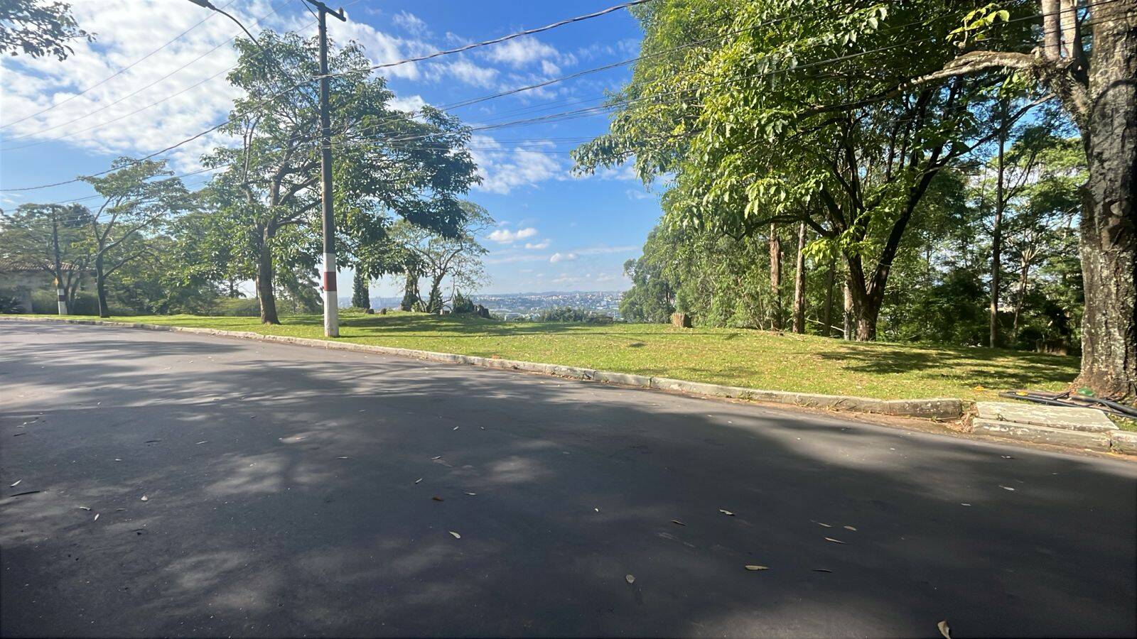 #822 - Terreno em condomínio para Venda em Barueri - SP