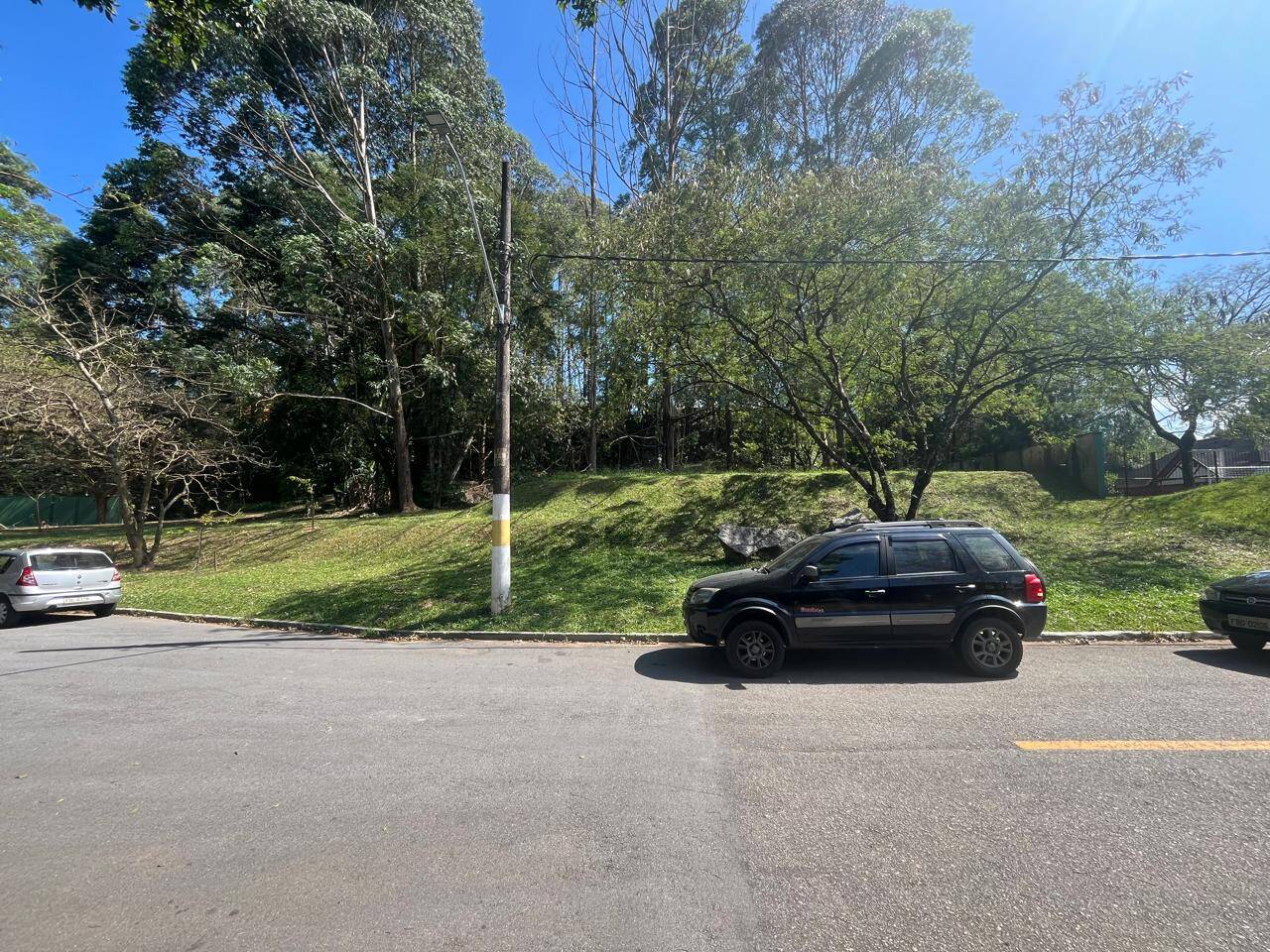 #823 - Terreno em condomínio para Venda em Barueri - SP