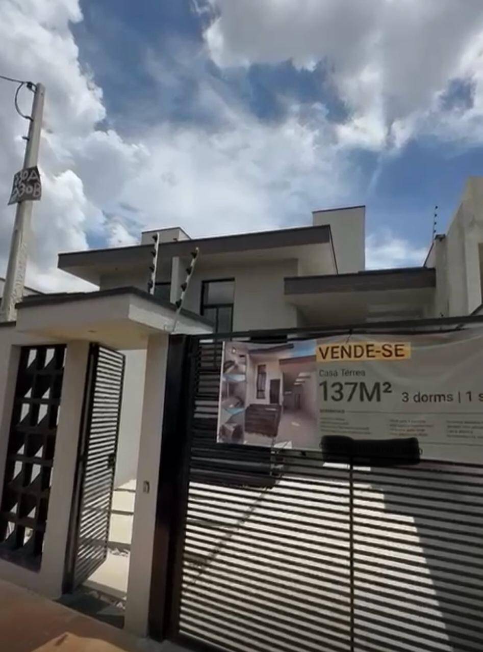 #291 - Casa para Venda em Atibaia - SP