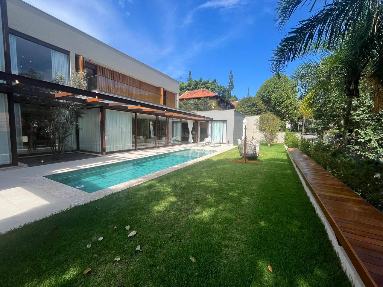 #847 - Casa em condomínio para Venda em Barueri - SP