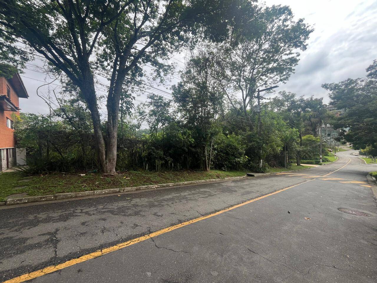 #903 - Terreno em condomínio para Venda em Barueri - SP