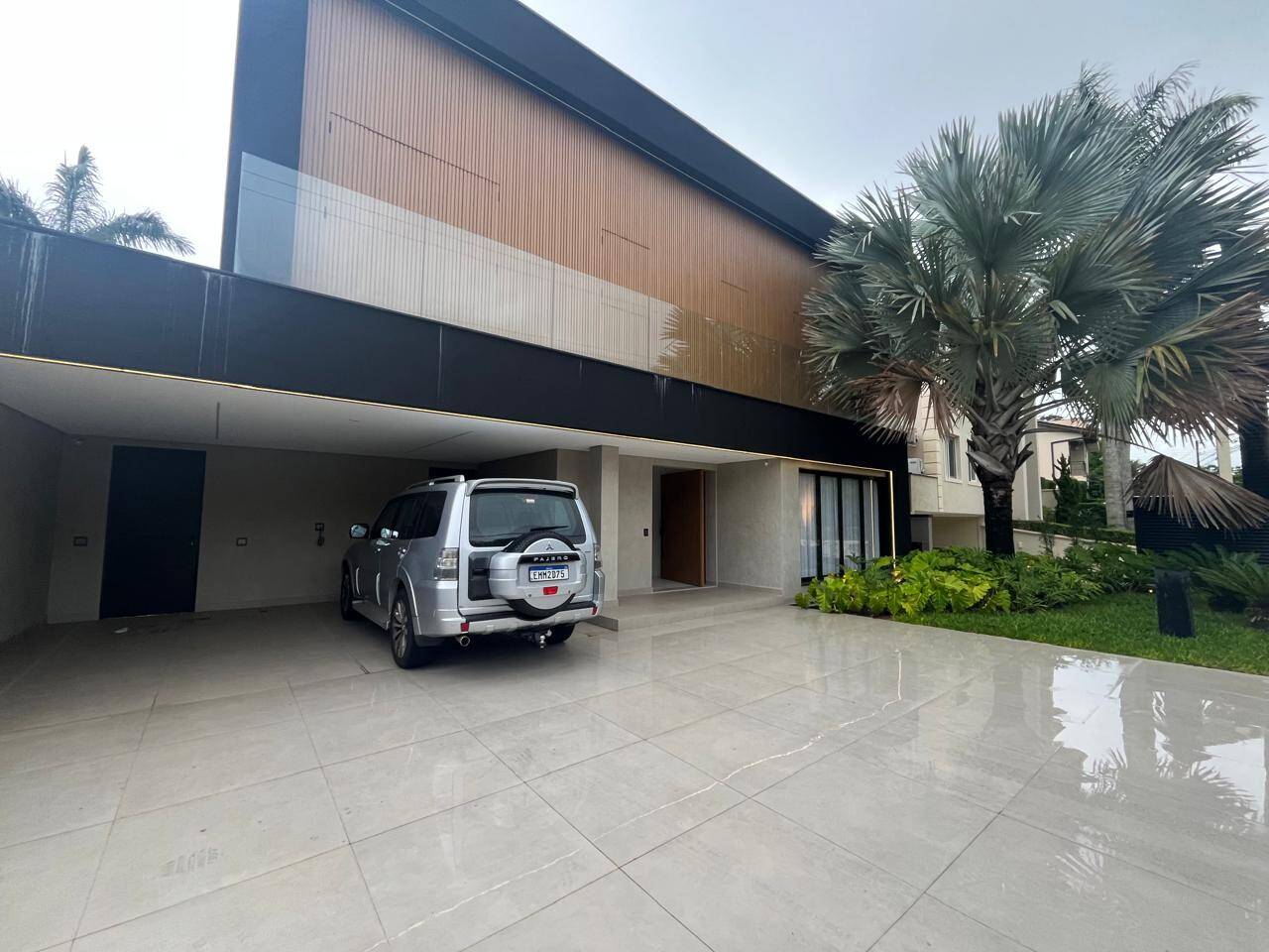 #909 - Casa em condomínio para Venda em Santana de Parnaíba - SP