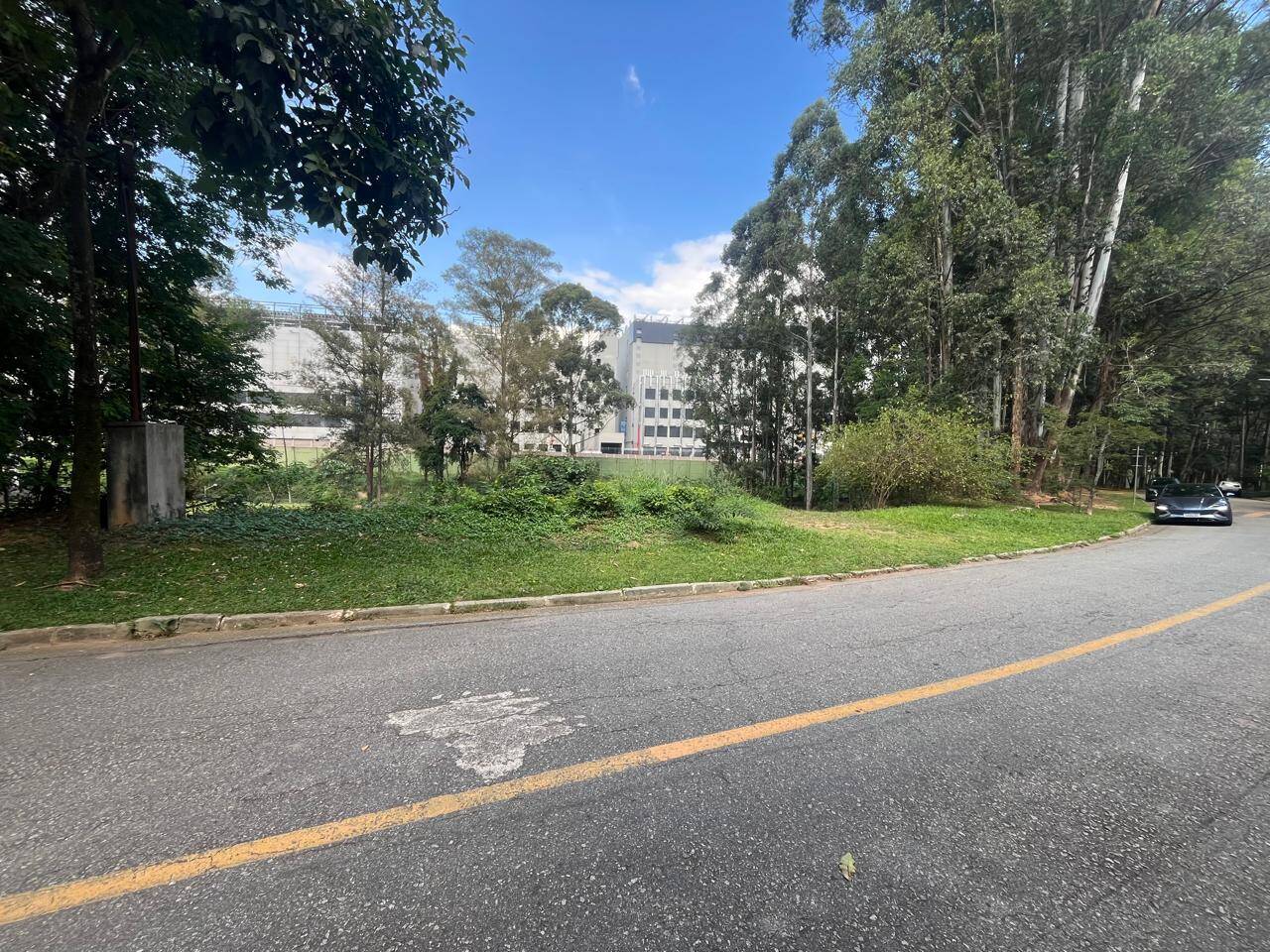 #926 - Terreno em condomínio para Venda em Barueri - SP