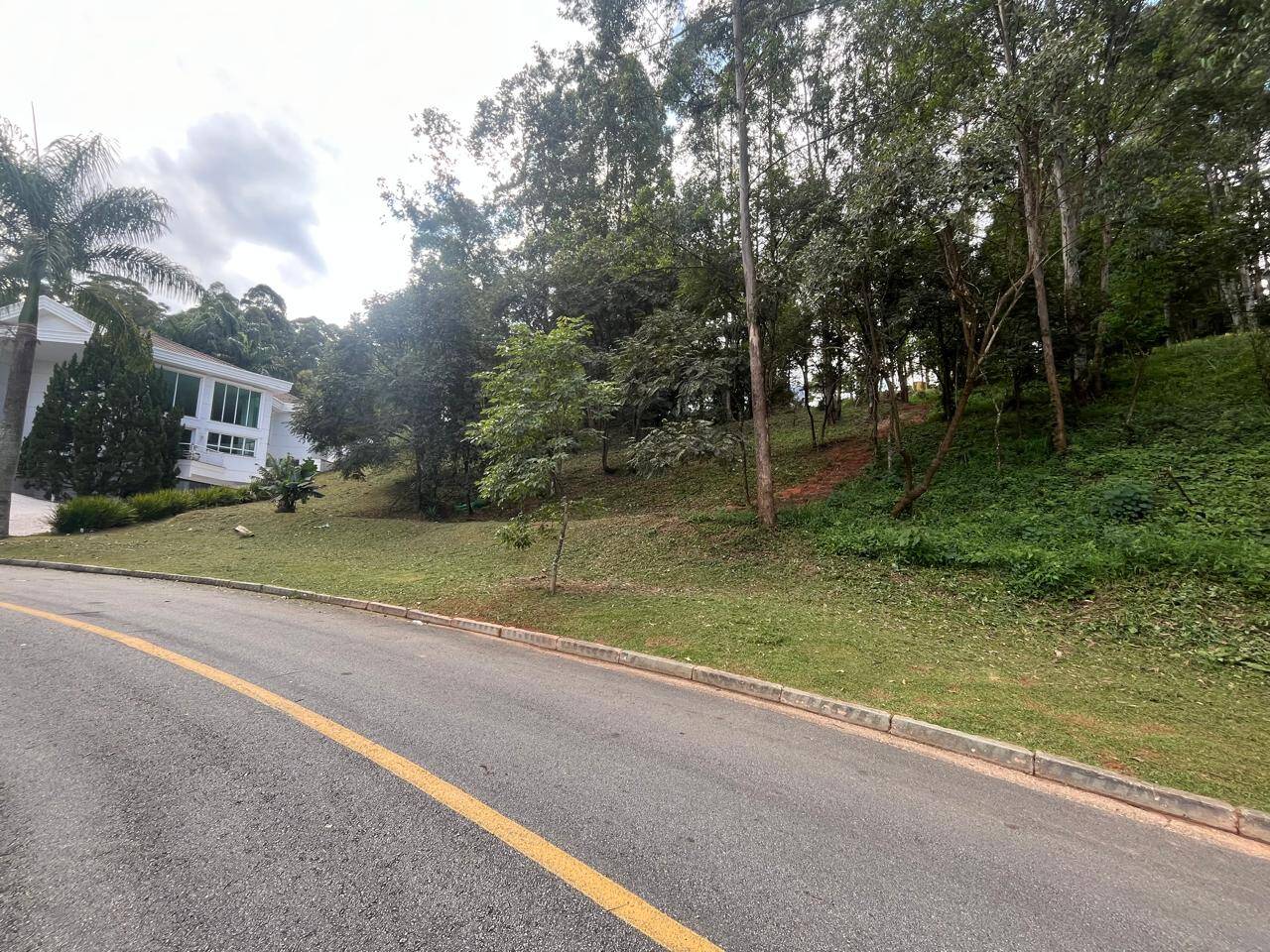 #916 - Terreno em condomínio para Venda em Barueri - SP