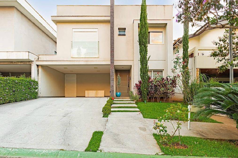 #956 - Casa em condomínio para Venda em Santana de Parnaíba - SP