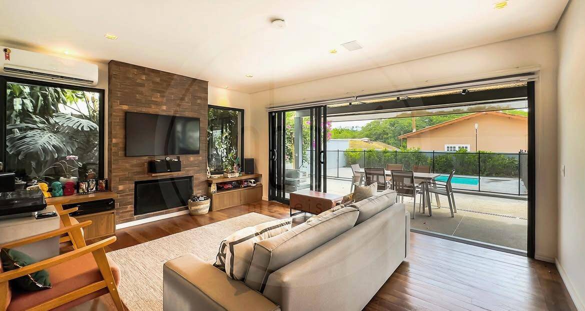 #982 - Casa em condomínio para Venda em Santana de Parnaíba - SP