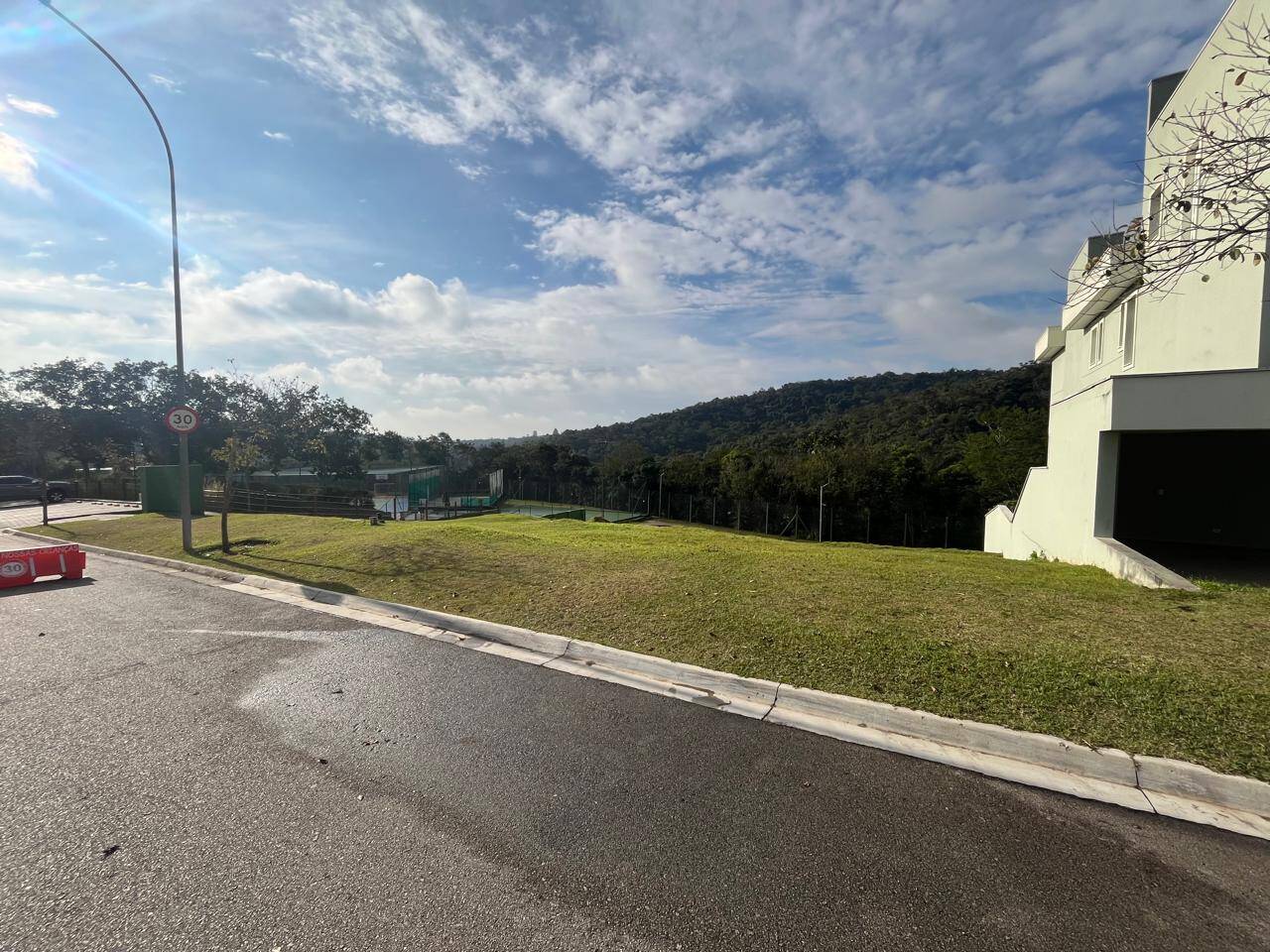 #1022 - Terreno em condomínio para Venda em Santana de Parnaíba - SP