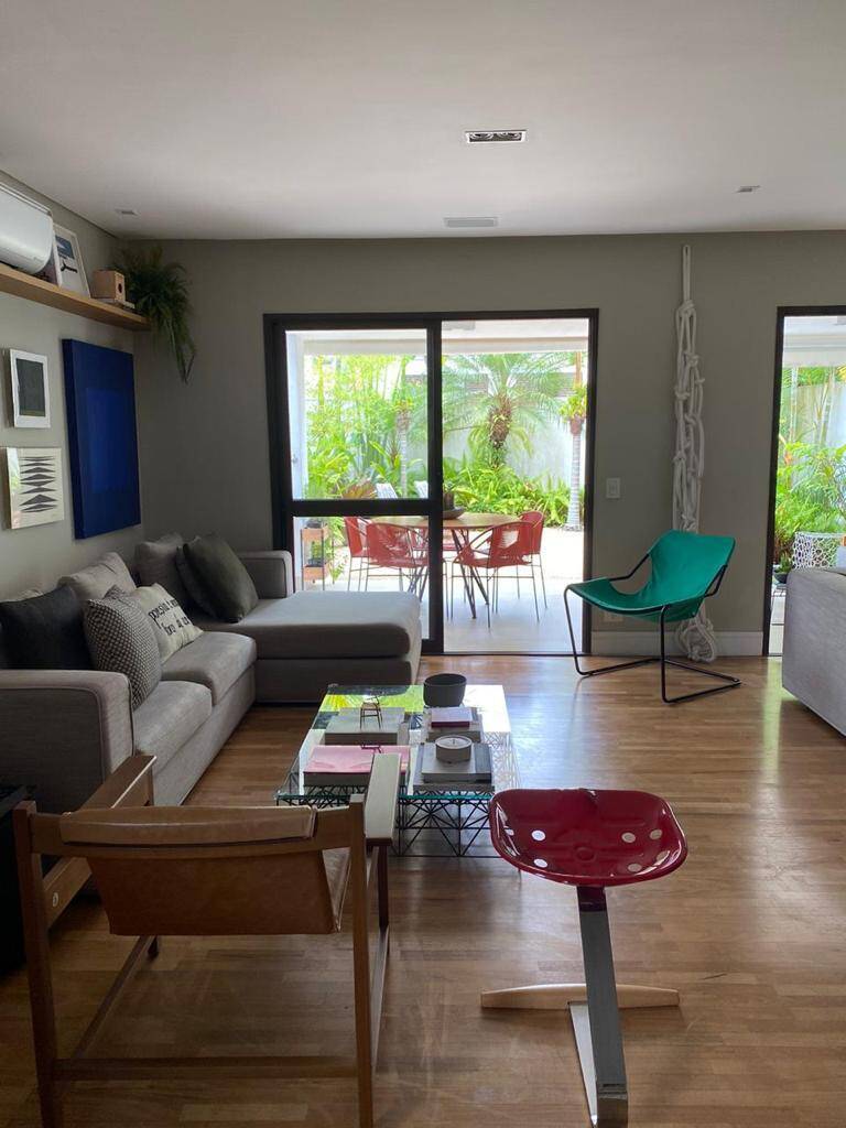 #1045 - Casa em condomínio para Venda em Santana de Parnaíba - SP