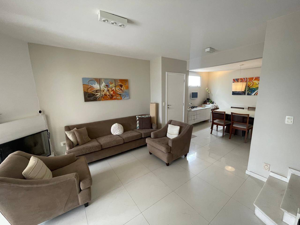 #1050 - Casa em condomínio para Venda em Santana de Parnaíba - SP