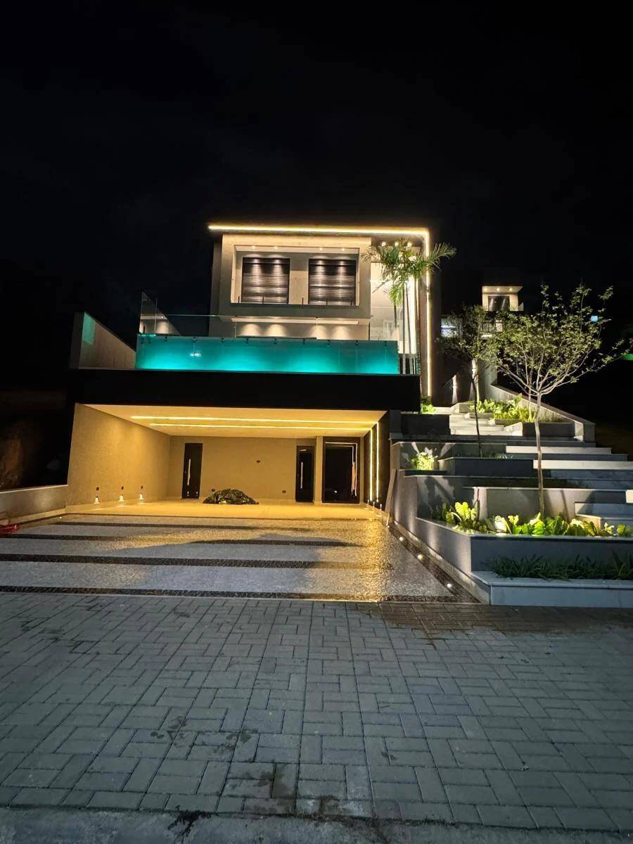 #1062 - Casa em condomínio para Venda em Santana de Parnaíba - SP