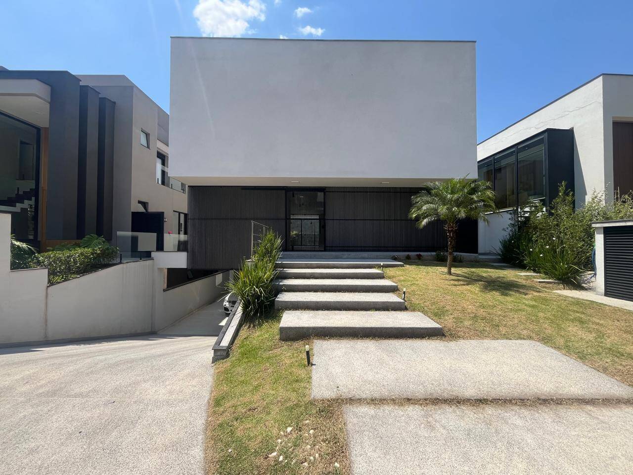 #1077 - Casa em condomínio para Venda em Barueri - SP