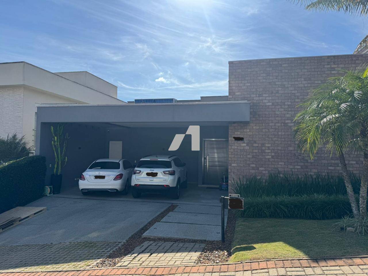 #1095 - Casa em condomínio para Venda em Santana de Parnaíba - SP