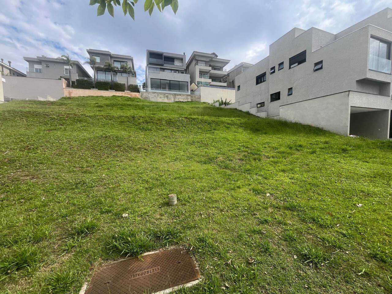 #1114 - Terreno em condomínio para Venda em Santana de Parnaíba - SP