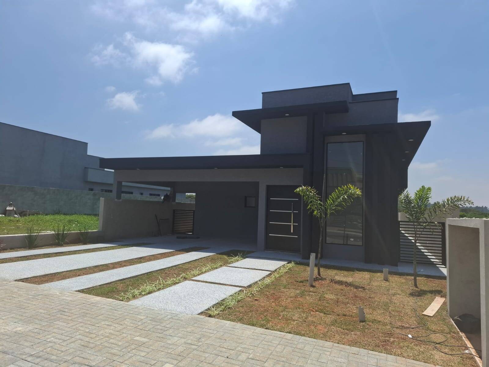 #1124 - Casa em condomínio para Venda em Vargem Grande Paulista - SP