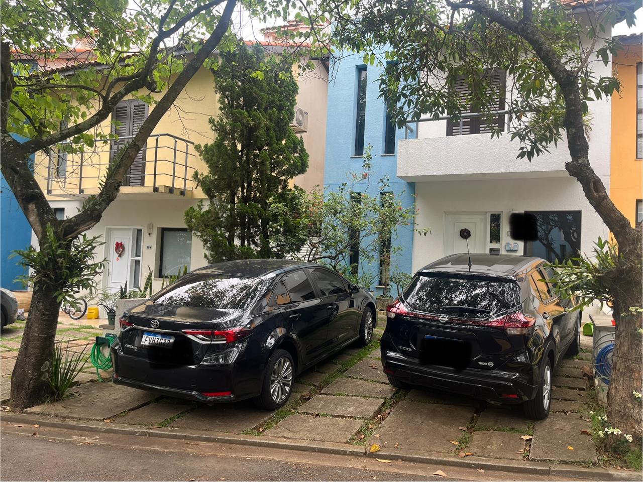 #1138 - Casa em condomínio para Venda em Cotia - SP