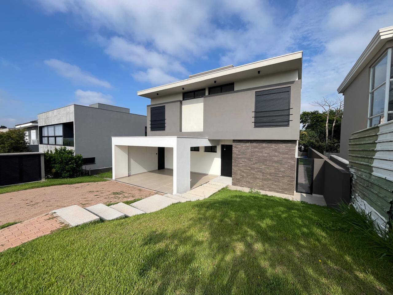 #1146 - Casa em condomínio para Venda em Carapicuíba - SP