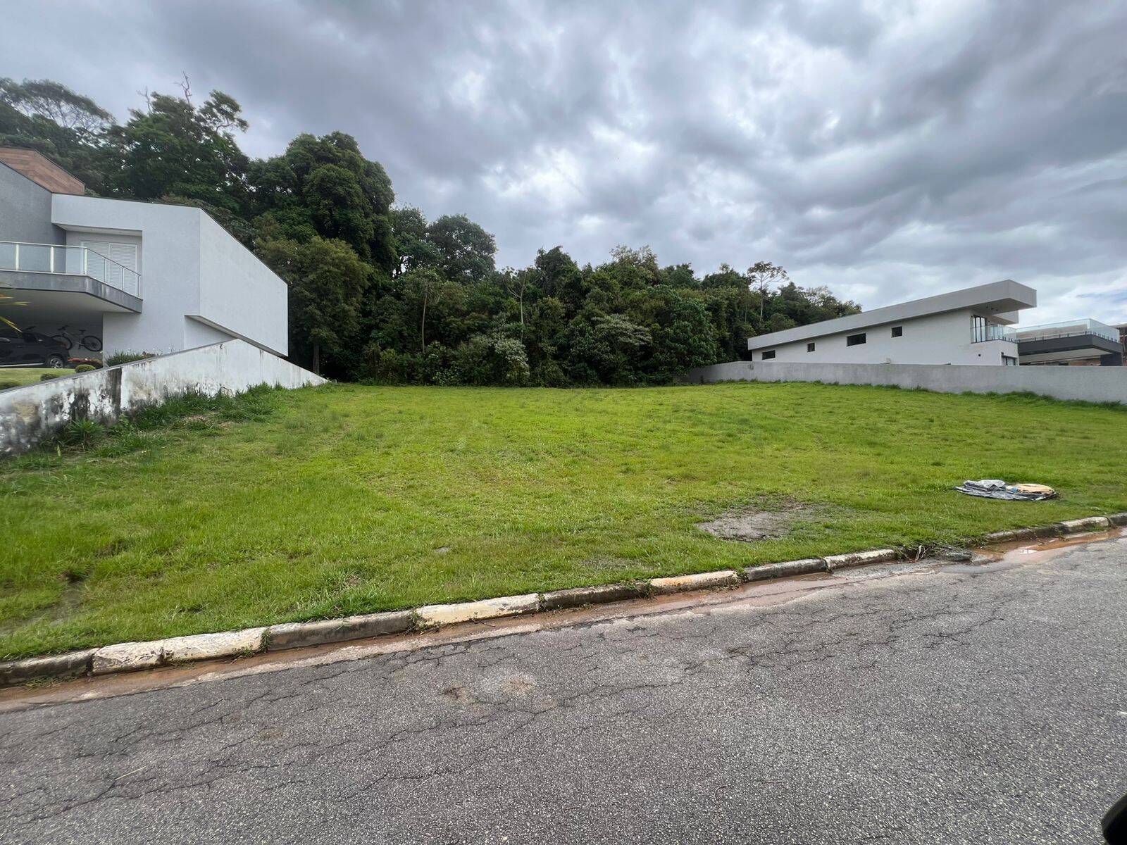 #1199 - Terreno em condomínio para Venda em Jandira - SP